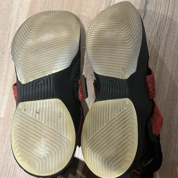 Nike Lebron Soldier 12 - Picture 4 of 4